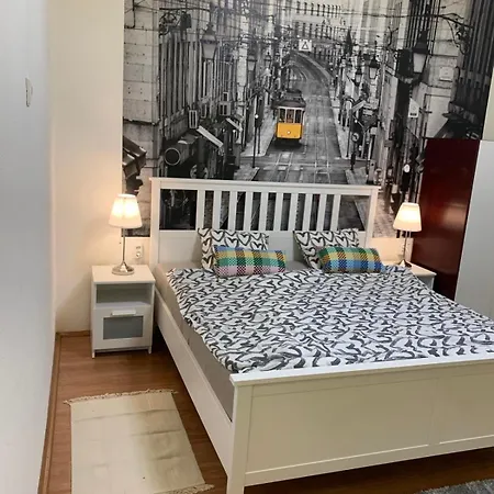 Cozy & Quiet Retro Style Budapest