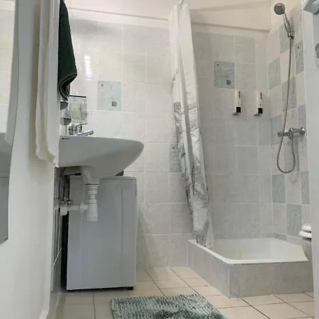 Cozy & Quiet Retro Style Apartamento Budapest